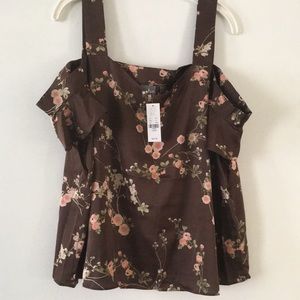 Brand New!! Off the shoulder print blouse.